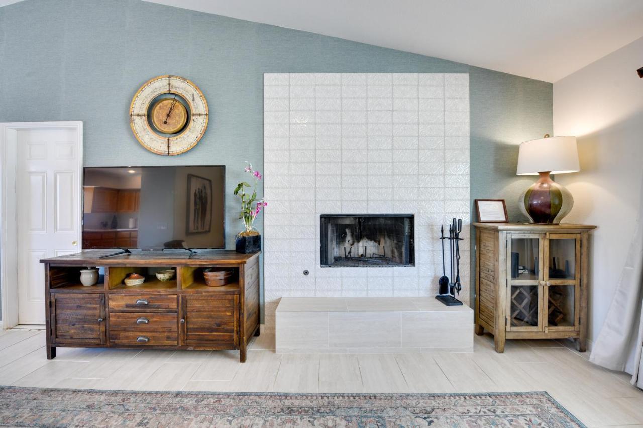 Updated Abode 22 Mi To Joshua Tree National Park! Morongo Valley Exteriér fotografie