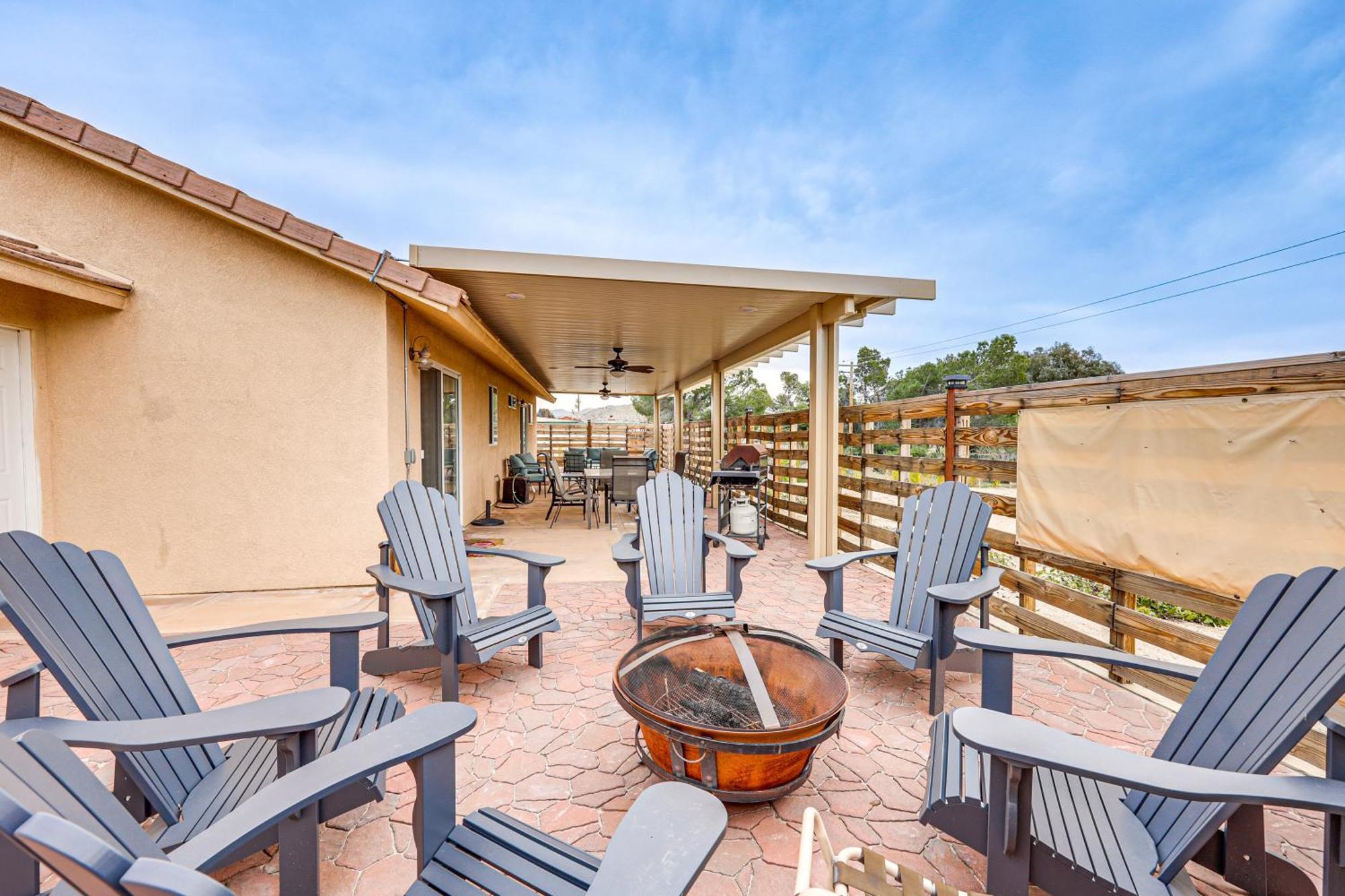Updated Abode 22 Mi To Joshua Tree National Park! Morongo Valley Exteriér fotografie
