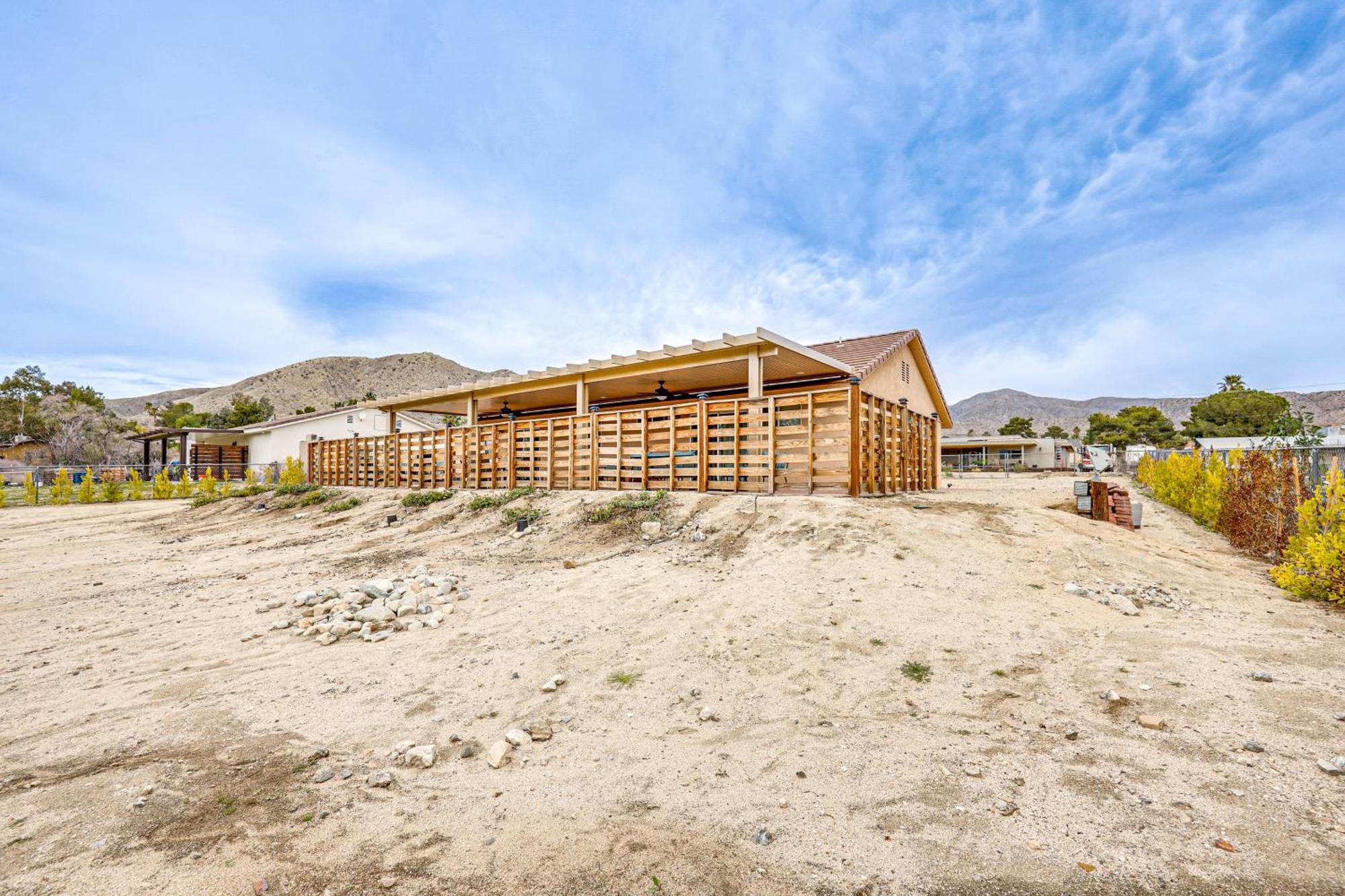 Updated Abode 22 Mi To Joshua Tree National Park! Morongo Valley Exteriér fotografie