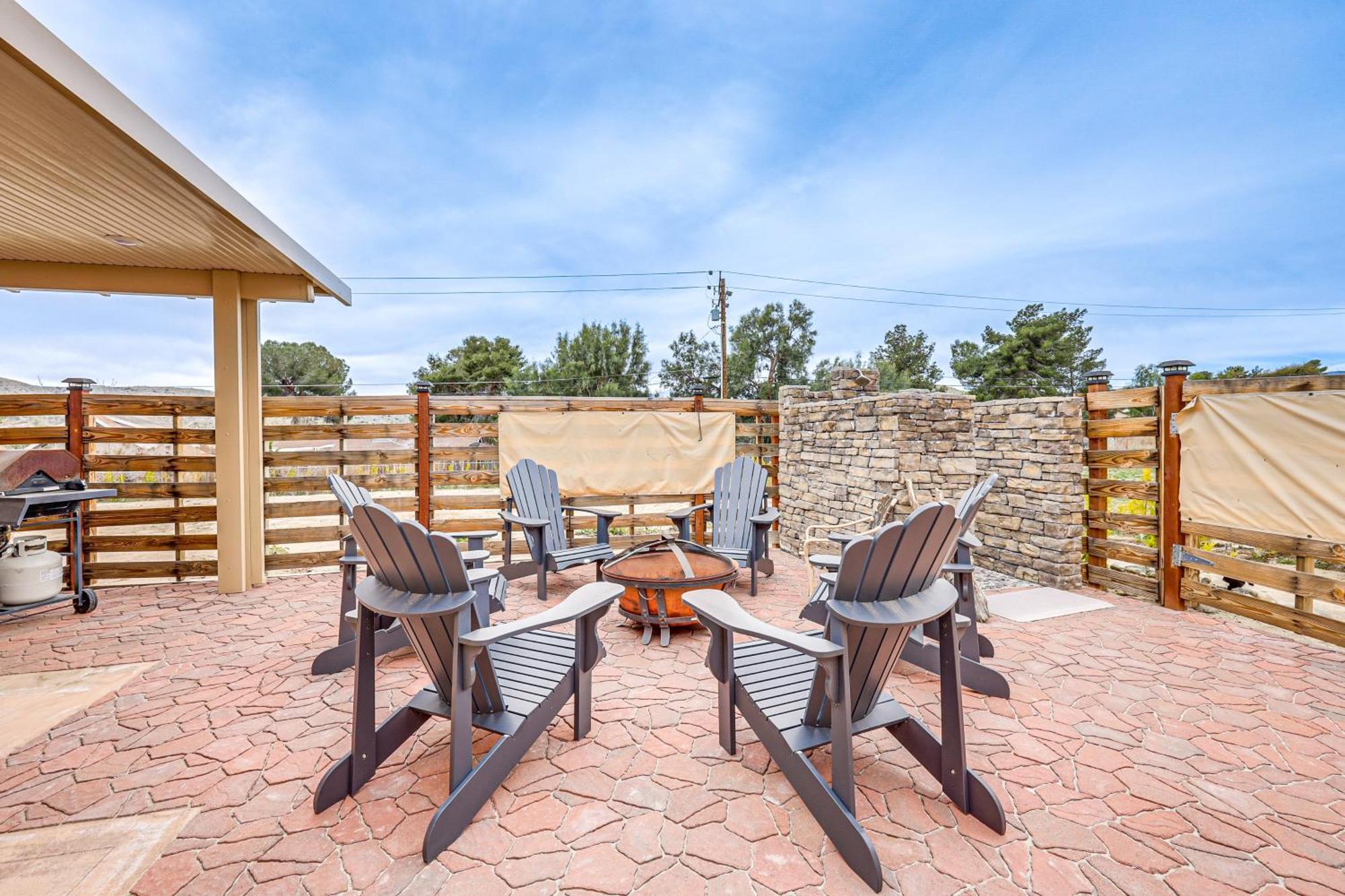 Updated Abode 22 Mi To Joshua Tree National Park! Morongo Valley Exteriér fotografie