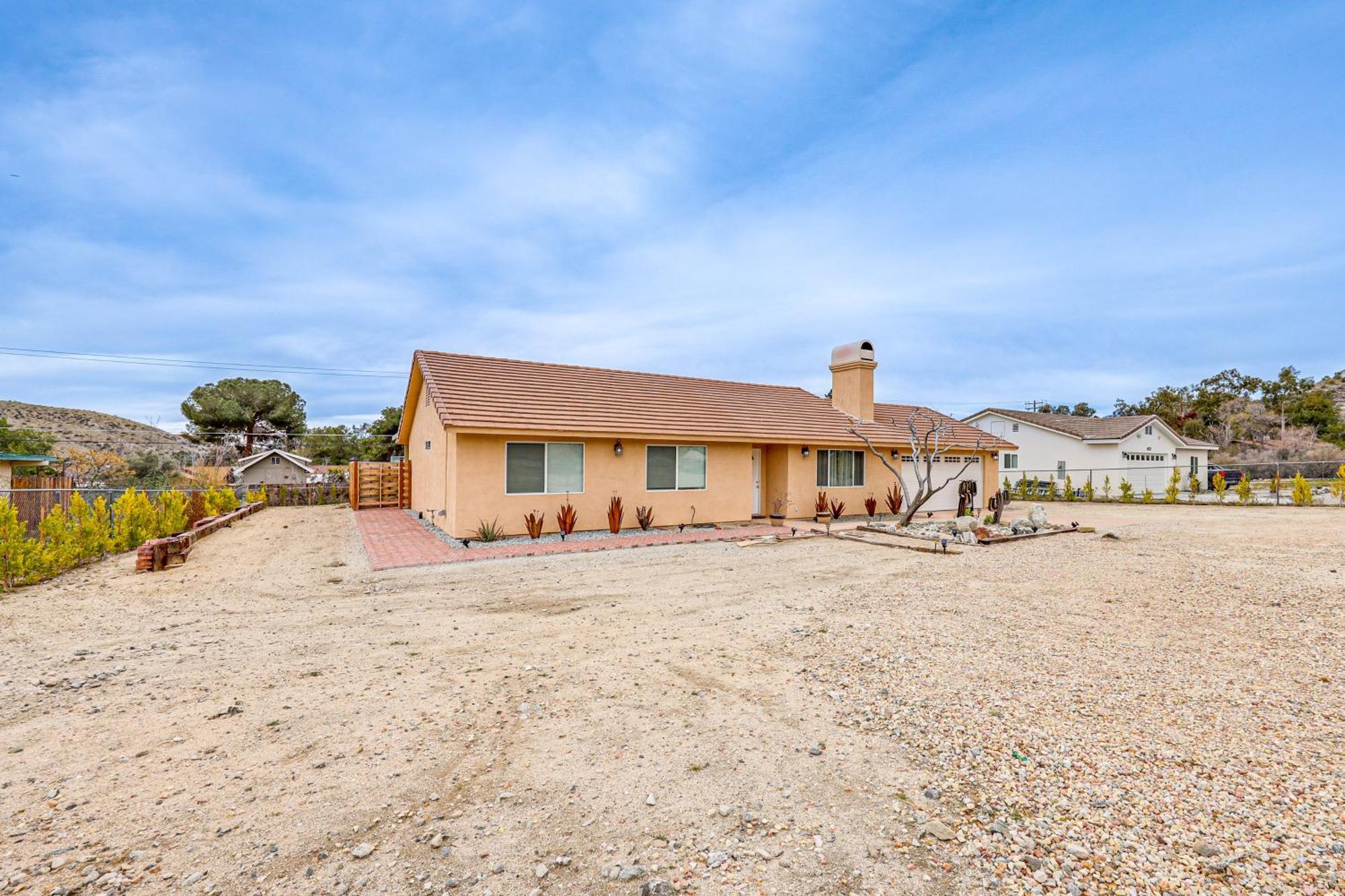 Updated Abode 22 Mi To Joshua Tree National Park! Morongo Valley Exteriér fotografie